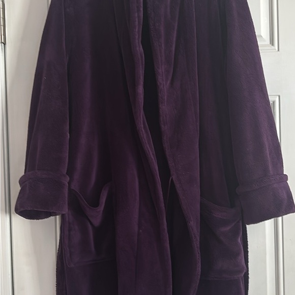 Plush Purple Robe - Picture 3 of 3